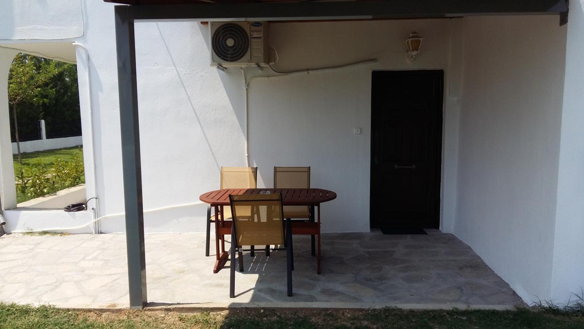 Simplicity At Iris Accommodation Psakoudia Dış mekan fotoğraf